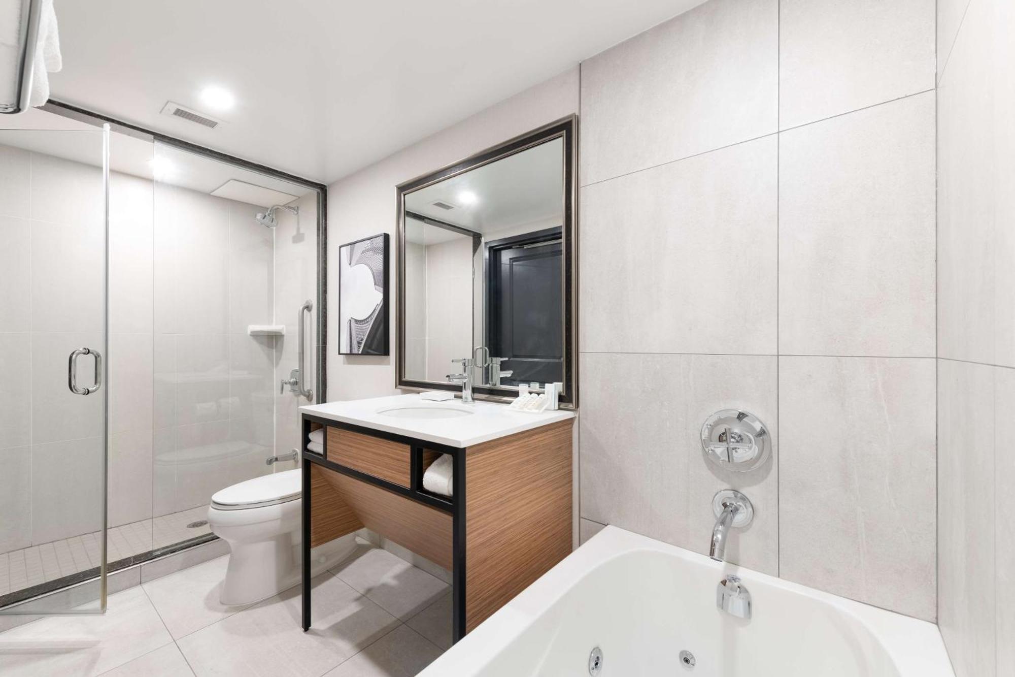 Hilton Garden Inn Toronto Airport Mississauga Esterno foto