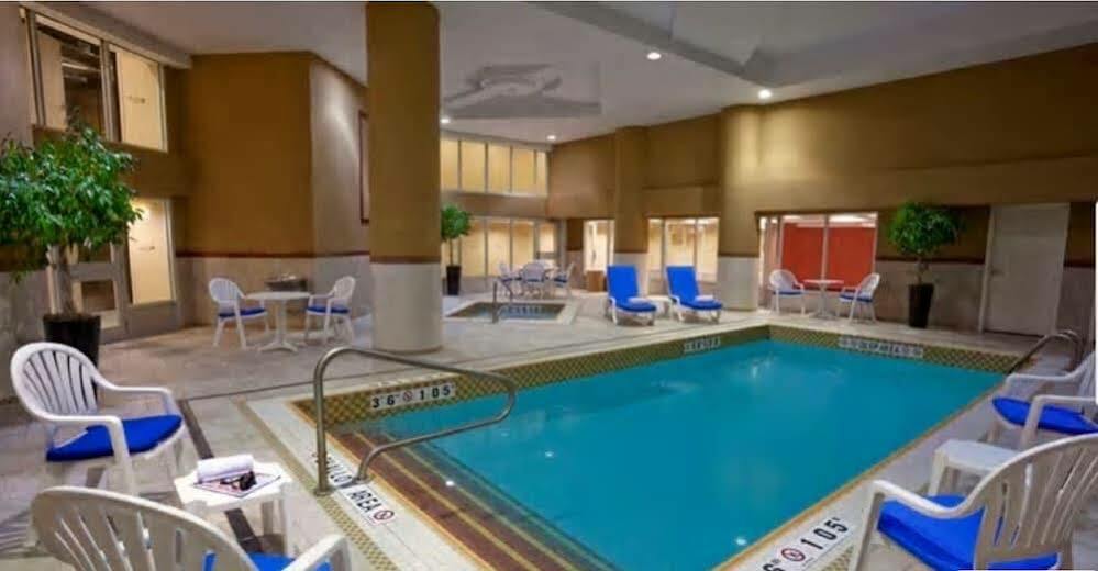 Hilton Garden Inn Toronto Airport Mississauga Esterno foto